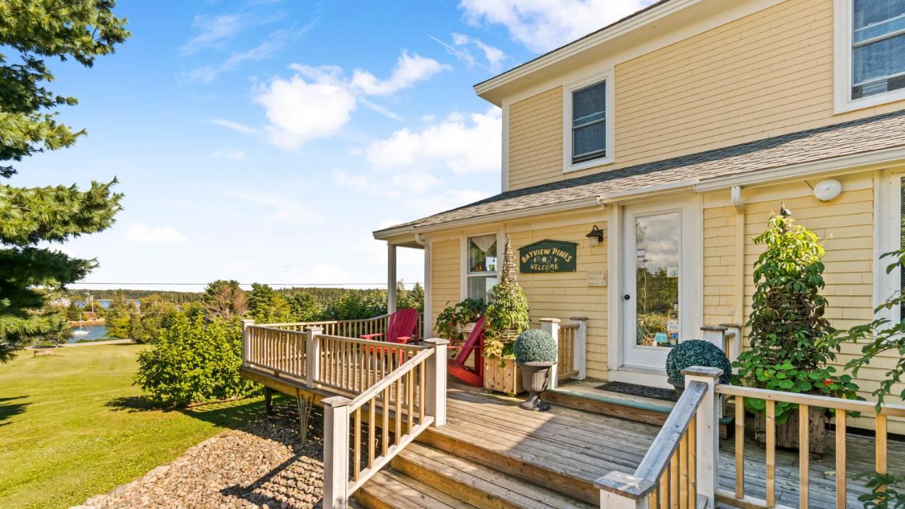 Bayview Pines Country Inn B&B 마혼베이 외부 사진