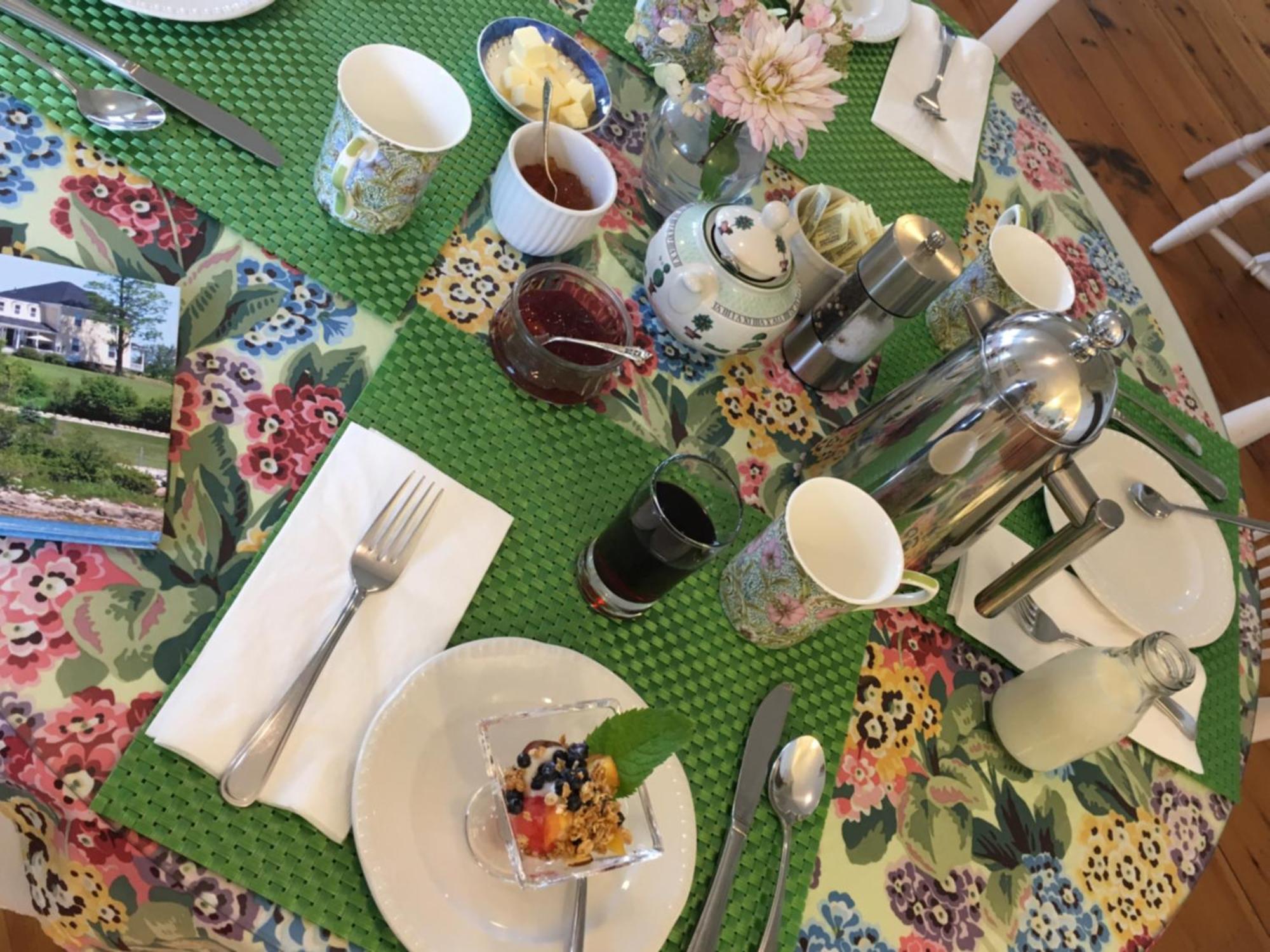 Bayview Pines Country Inn B&B 마혼베이 외부 사진